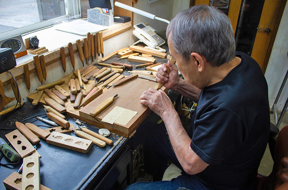 菓子木型<br>市原吉博（木型工房 有限会社市原）