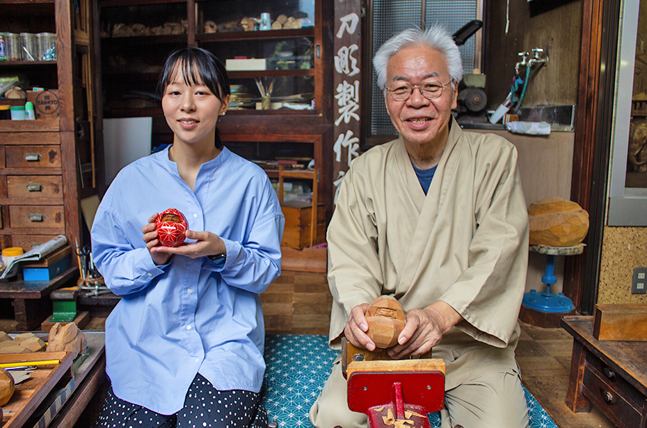 讃岐一刀彫<br>山中竹志・小野希（山中象堂）