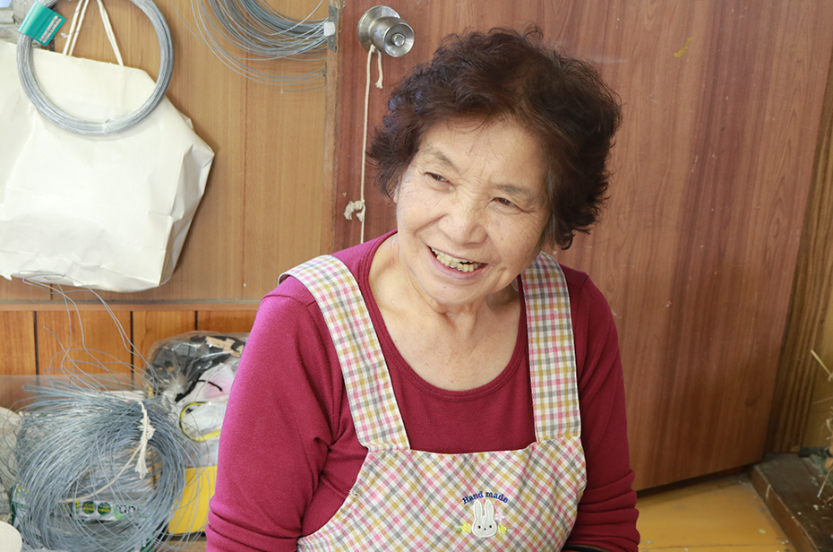 張子虎<br>田井艶子（田井民芸）